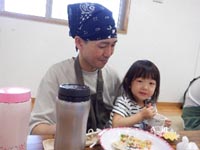パパと一緒にクッキング